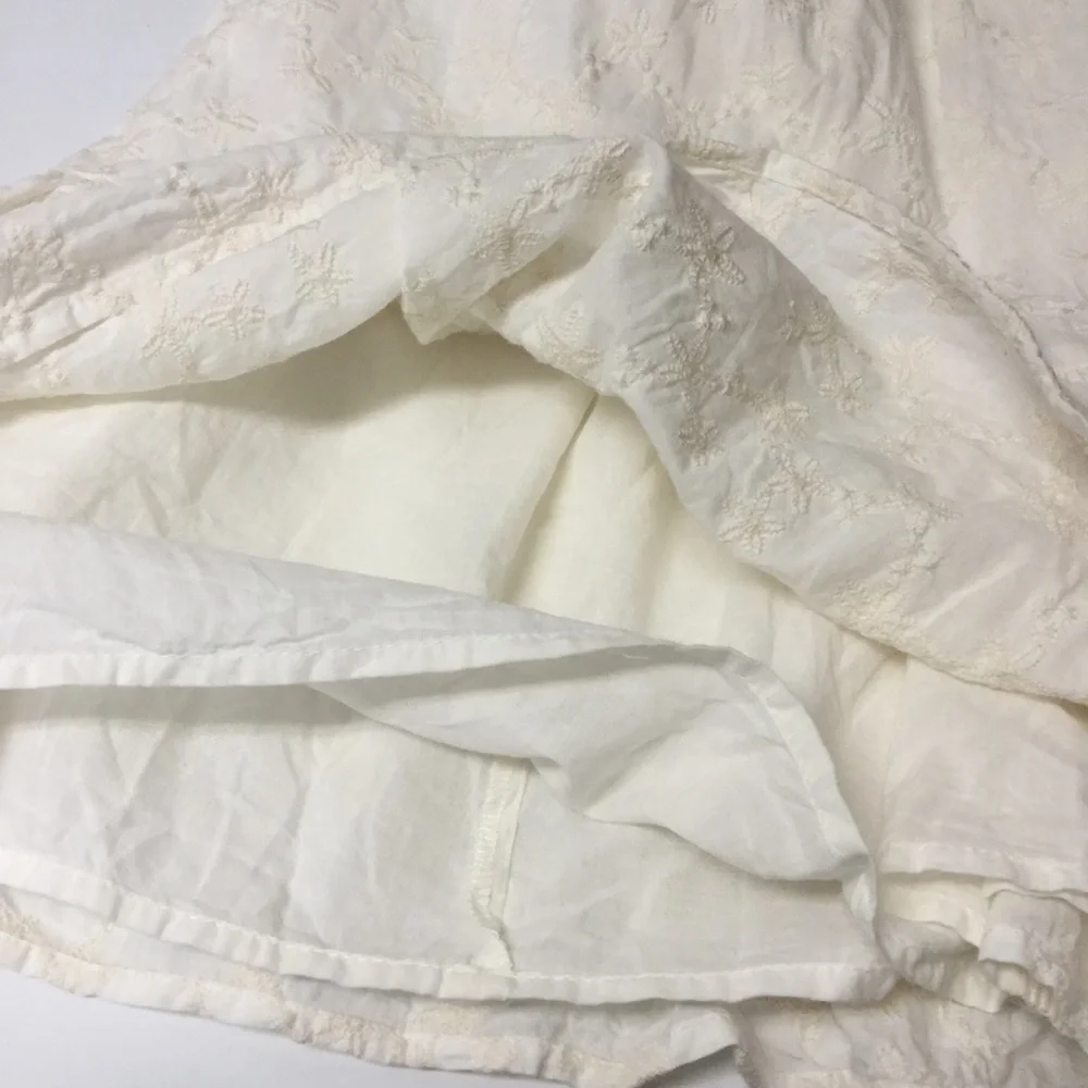 ZARA sz 2 - 3 Yrs Dress Tone on Tone Short Sleeves Square Neck Embroidery Cream